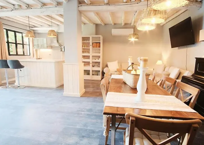 La Casa Del Jardin *