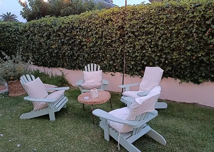 La Casa Del Jardin 칸델레다